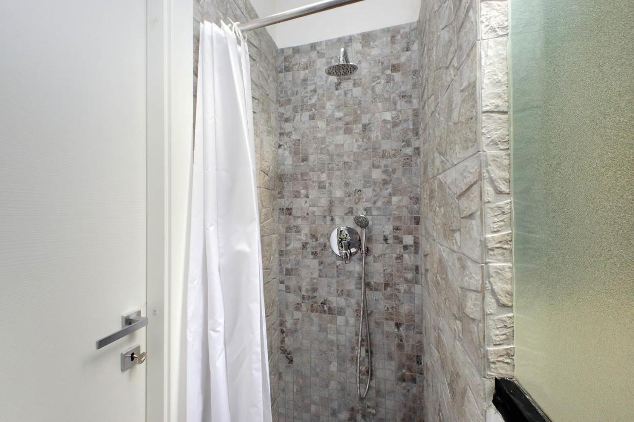 Katia Charme Apartment โรม ภายนอก รูปภาพ