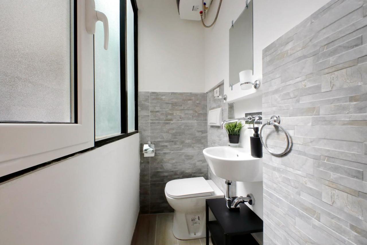 Katia Charme Apartment โรม ภายนอก รูปภาพ
